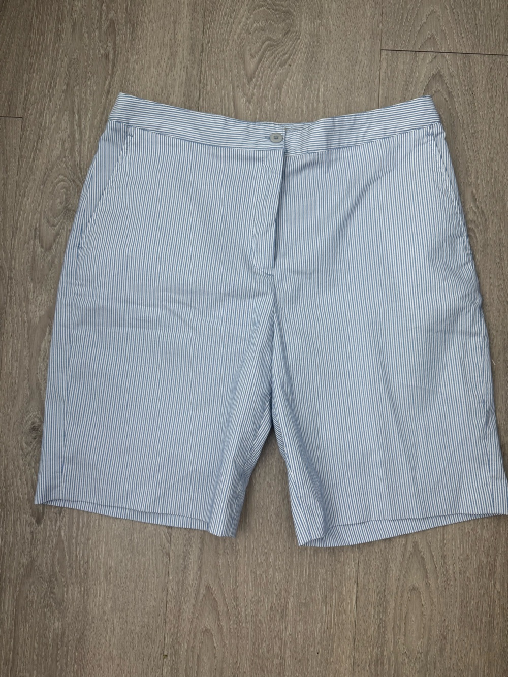 Women’s Vardon Bermuda Golf Shorts Size 10